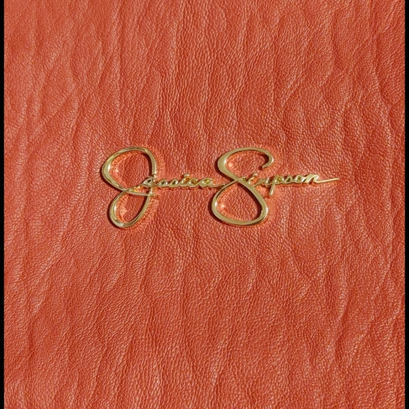 Deep Red Handbag - Picture 3 of 6